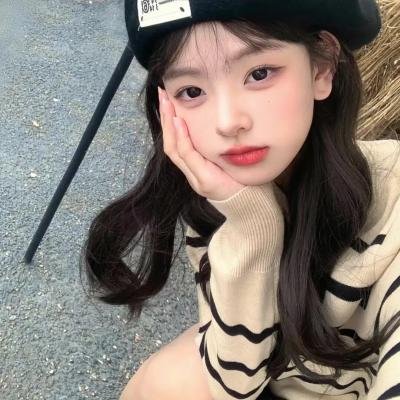 跪毯旁的眼泪
